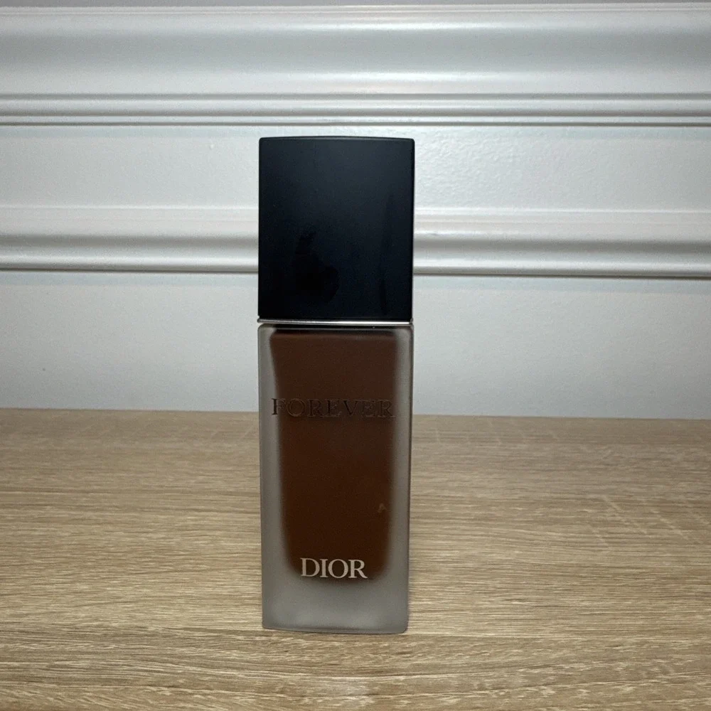 DIOR FOREVER MATTE SKIN‎ 24H WEAR FOUNDATION 8N 1FL OZ